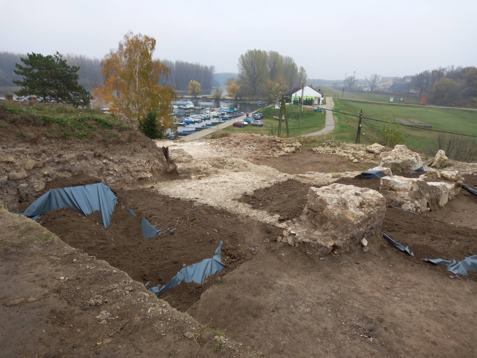 Kovin: Potpisan ugovor o nastavku arheoloških iskopavanja na Starom Gradu
